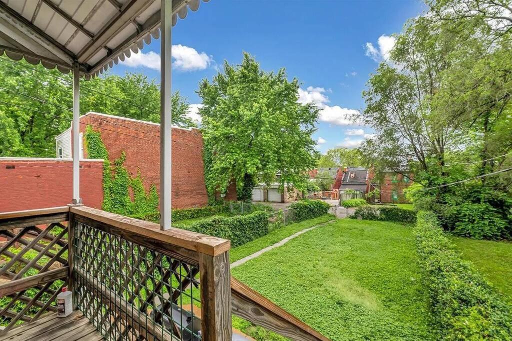 Apartamento Charming Duplex On Quiet Street St. Louis Exterior foto